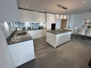 Photo 3- click for photo gallery